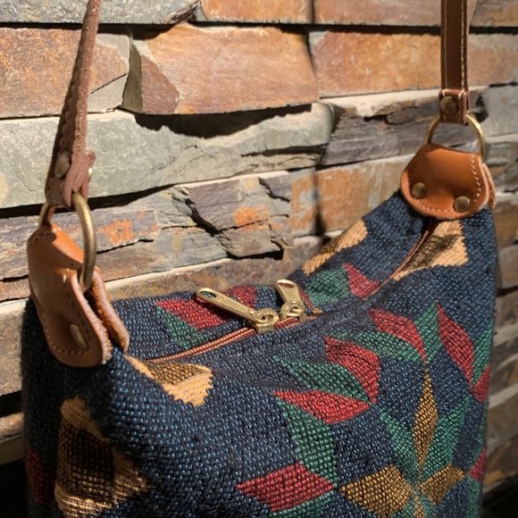 Crossbody Tapestry Aztec Print Bag - Picture 9 of 9